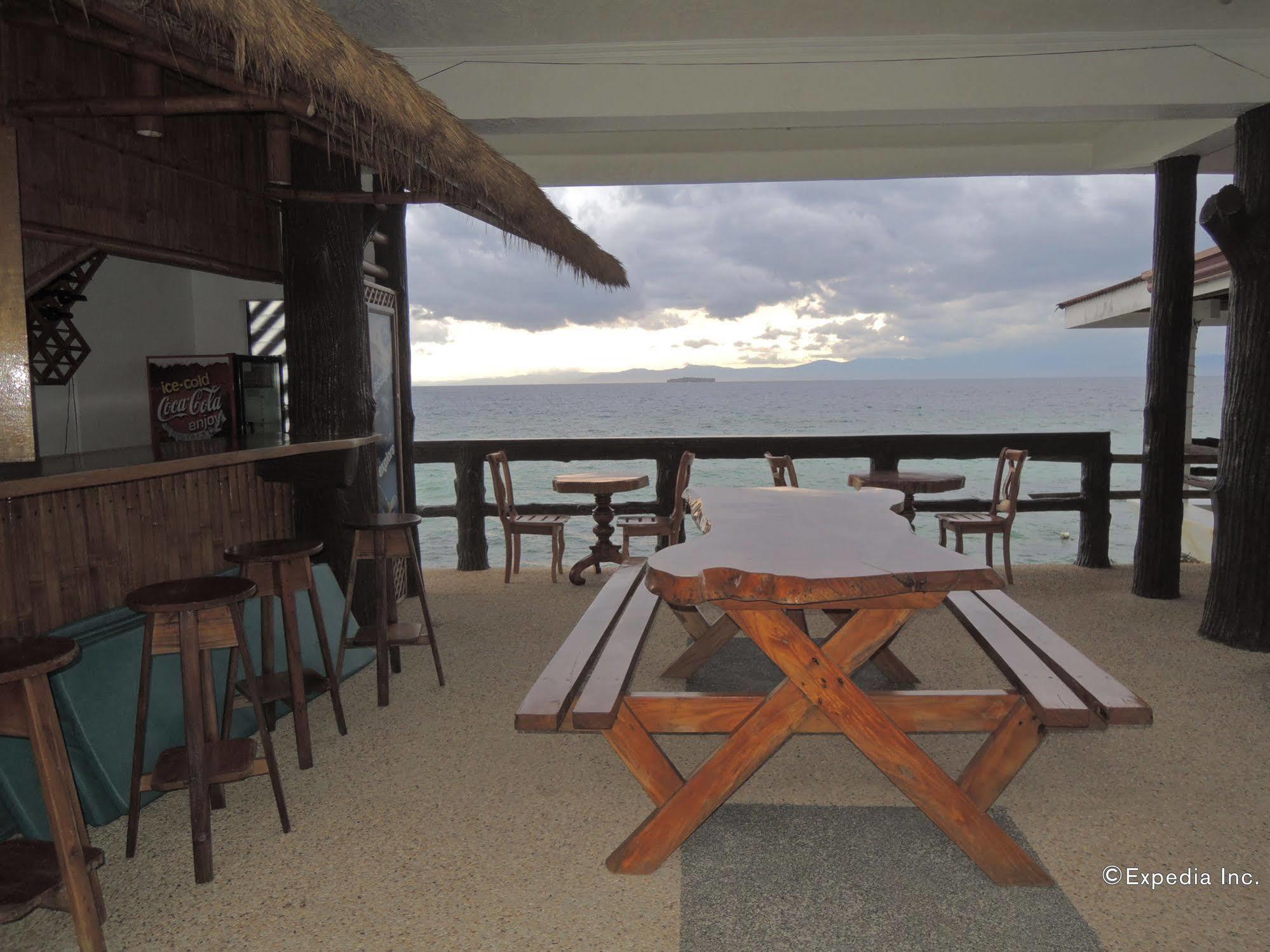 Love'S Beach & Dive Resort Moalboal Luaran gambar